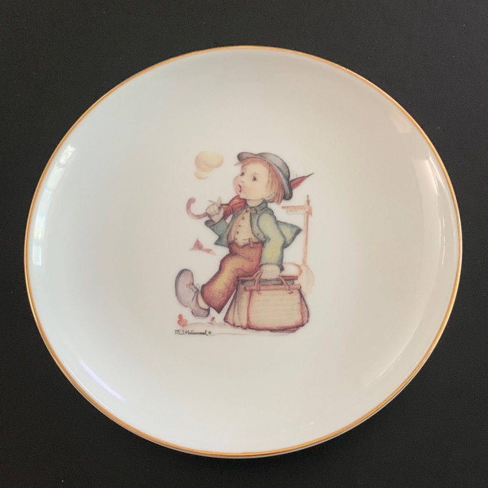 Hummel Decorative Plate with Gold Rim and Pastel Illustration